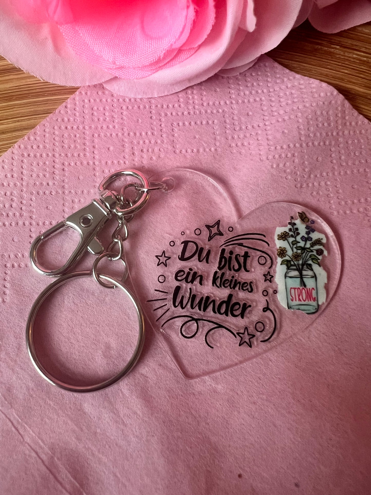 Herz- oder Hotel-Schlüsselanhänger aus Plexiglas mit inspirierendem Spruch