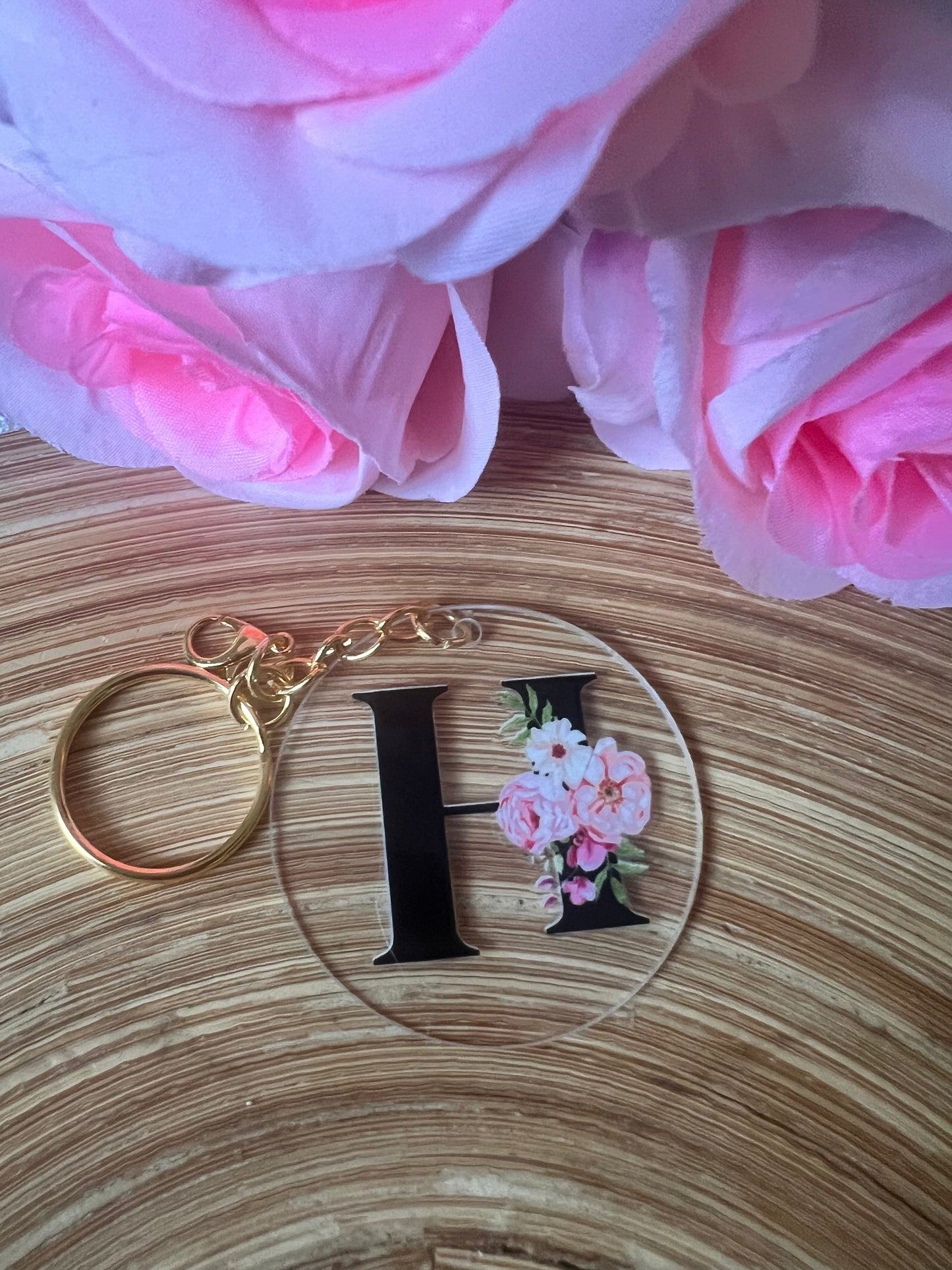 Schlüsselanhänger mit Buchstaben Rosen-Initiale