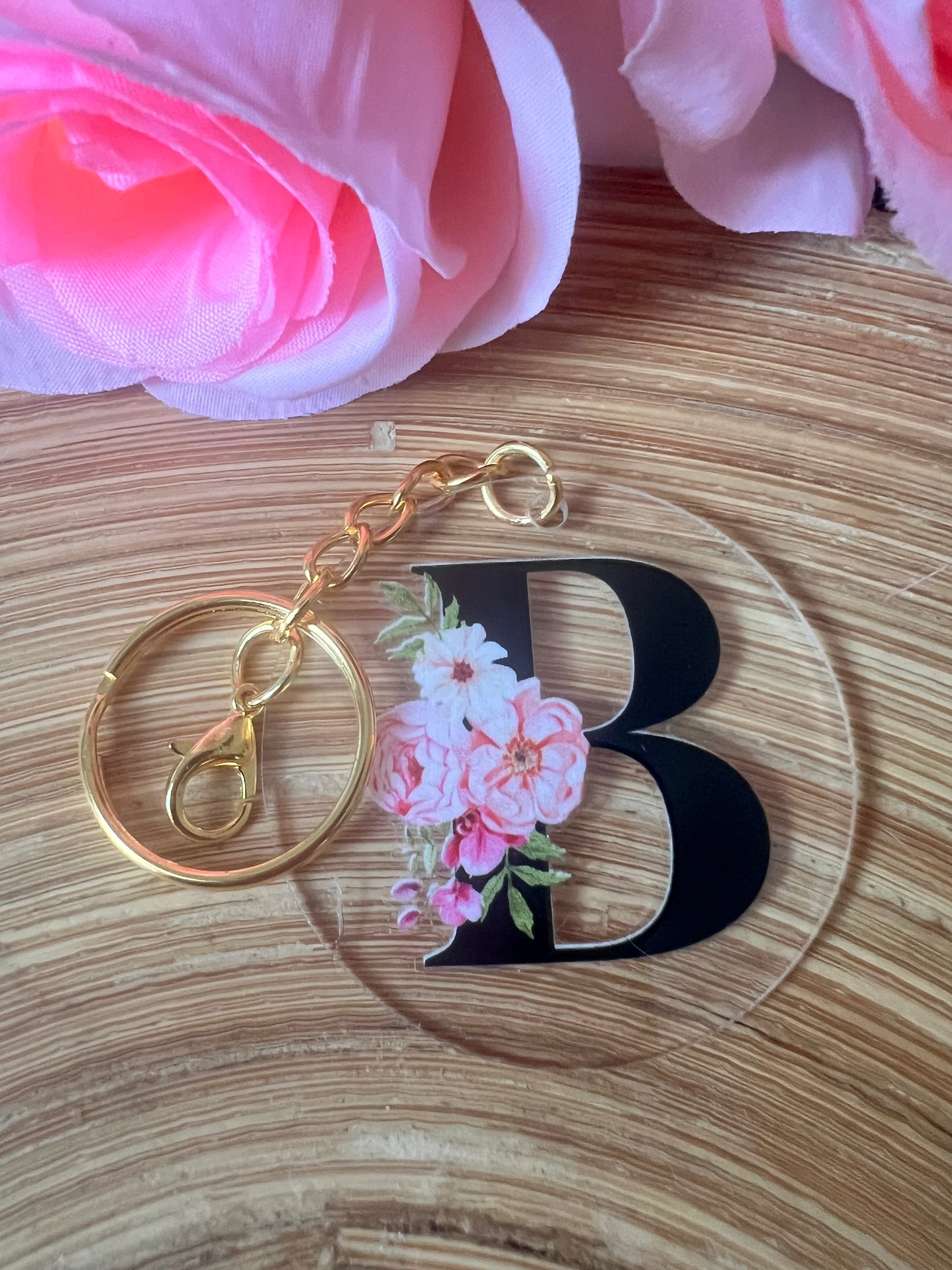 Schlüsselanhänger mit Buchstaben Rosen-Initiale