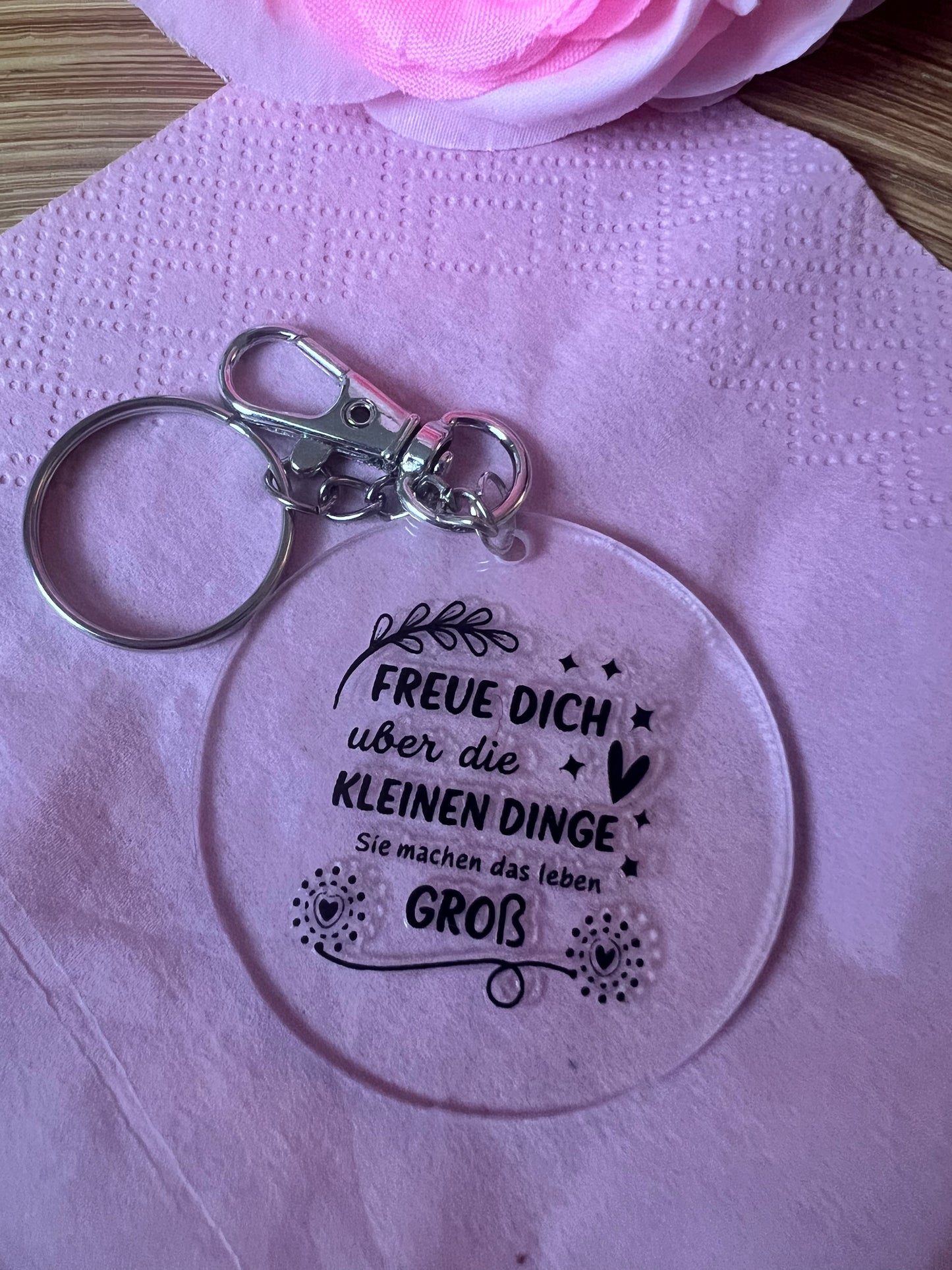 Herz- oder Hotel-Schlüsselanhänger aus Plexiglas mit inspirierendem Spruch