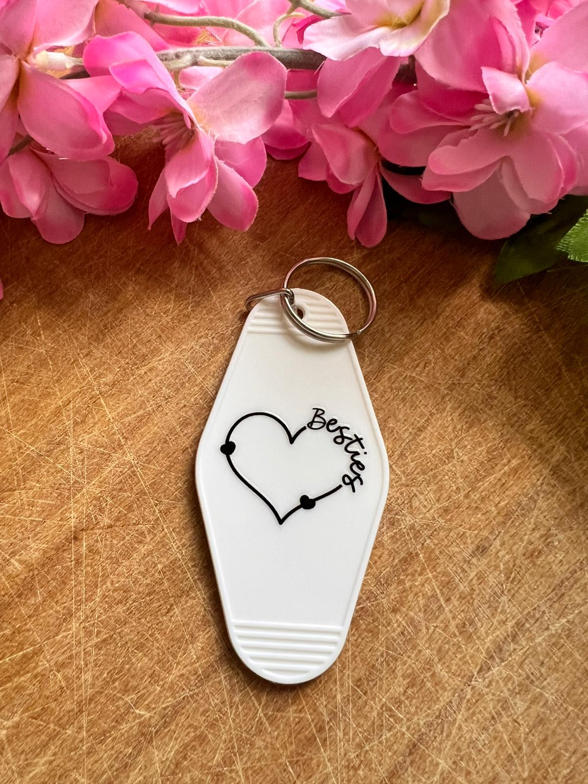 Schlüsselanhänger „Freundschaft“ – Ein Zeichen echter Freundschaft